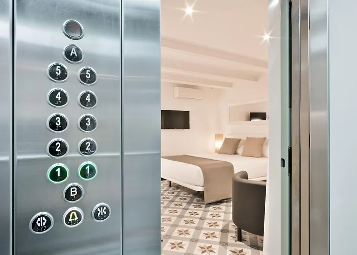 Uma Suites Sagrada Familia